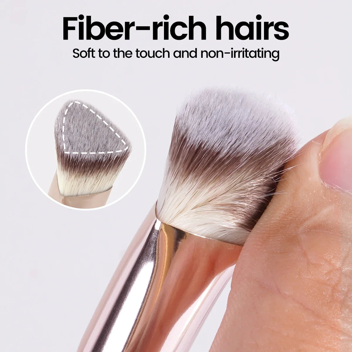 Brocha Triangular para Corrector Nina